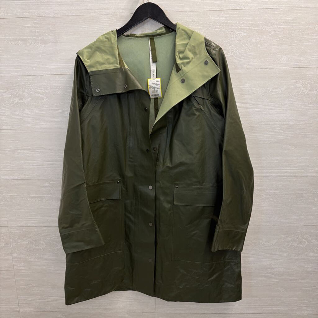 Lululemon Green Into the Drizzle Waterproof Rain Jacket 8
