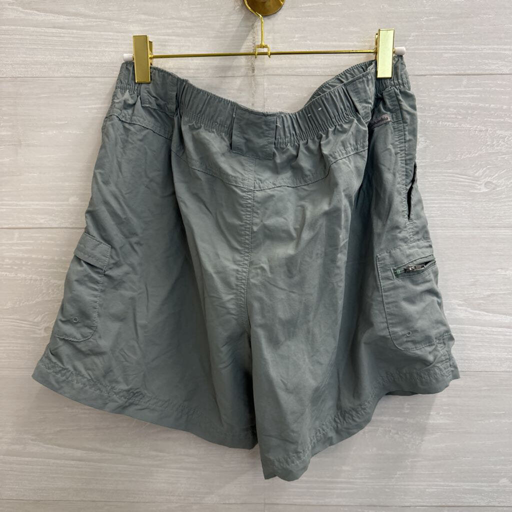 Columbia Green Wide Leg Athletic Shorts Medium