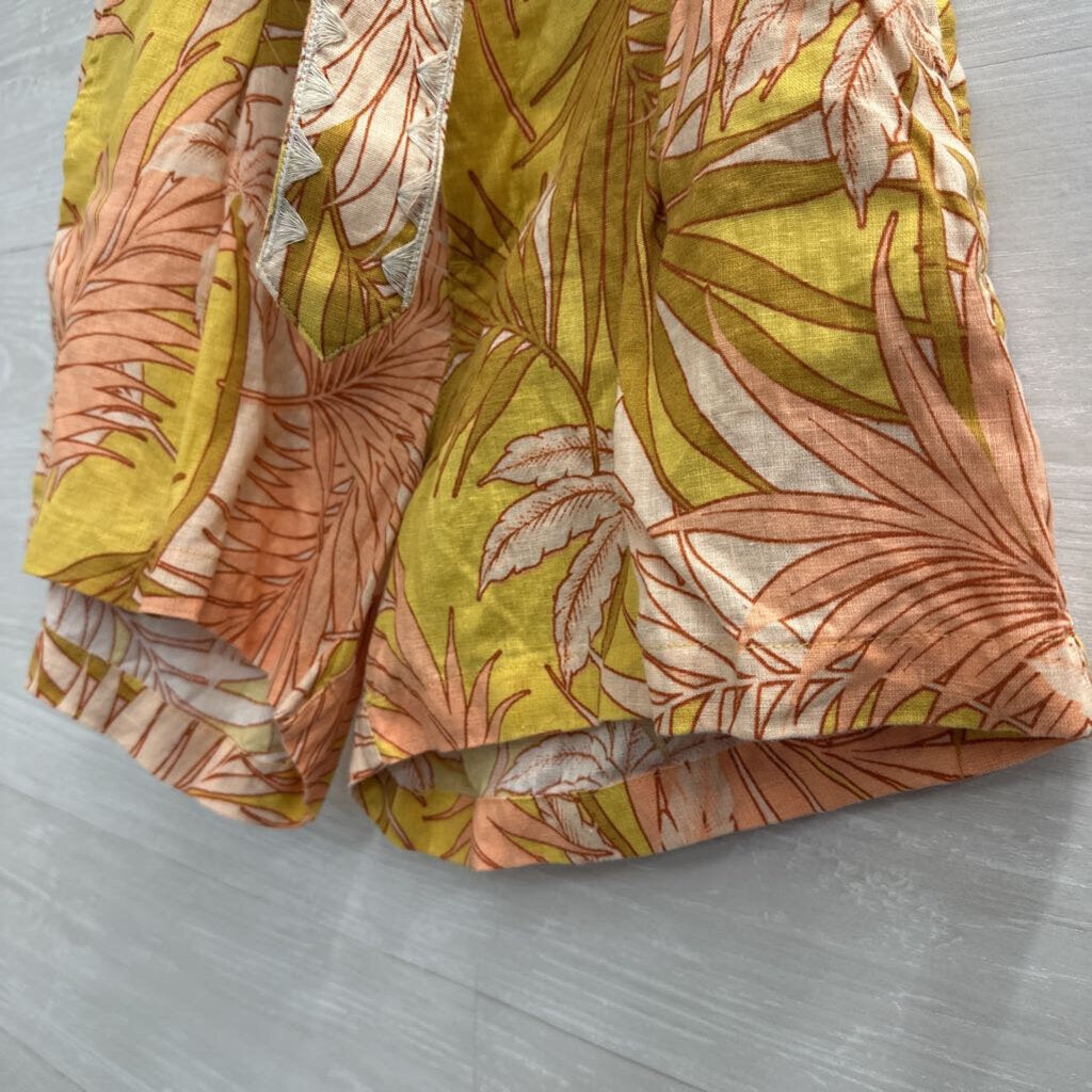 Tahari Biege/ Multi Print 100% Linen Belted Shorts 6
