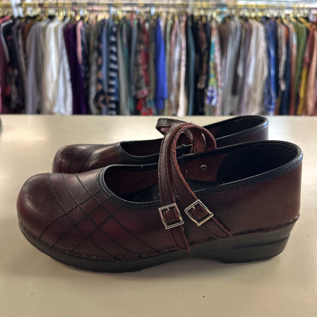 Sanita Burgundy Leather Claire Double Strap Mary Jane Clogs 41