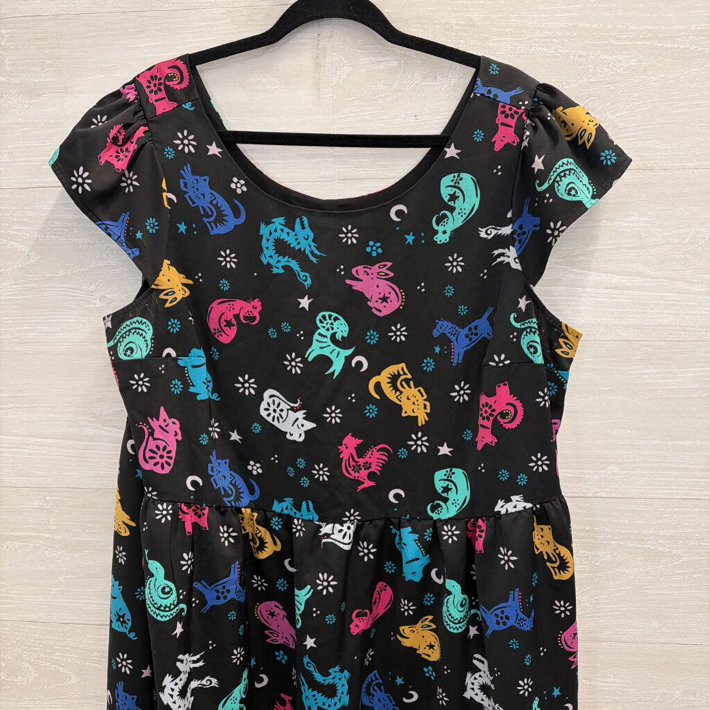 ModCloth Black/ Multi Zodiac Print Short Sleeve Dress Extra Large