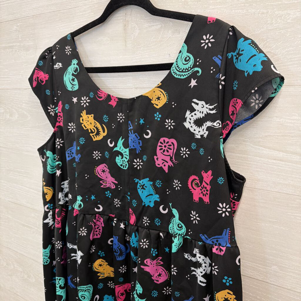 ModCloth Black/ Multi Zodiac Print Short Sleeve Dress Extra Large
