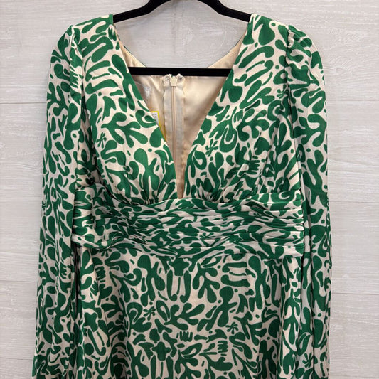 Azazie Atelier Green/ Cream Print Silky Long Sleeve Mini Dress 16