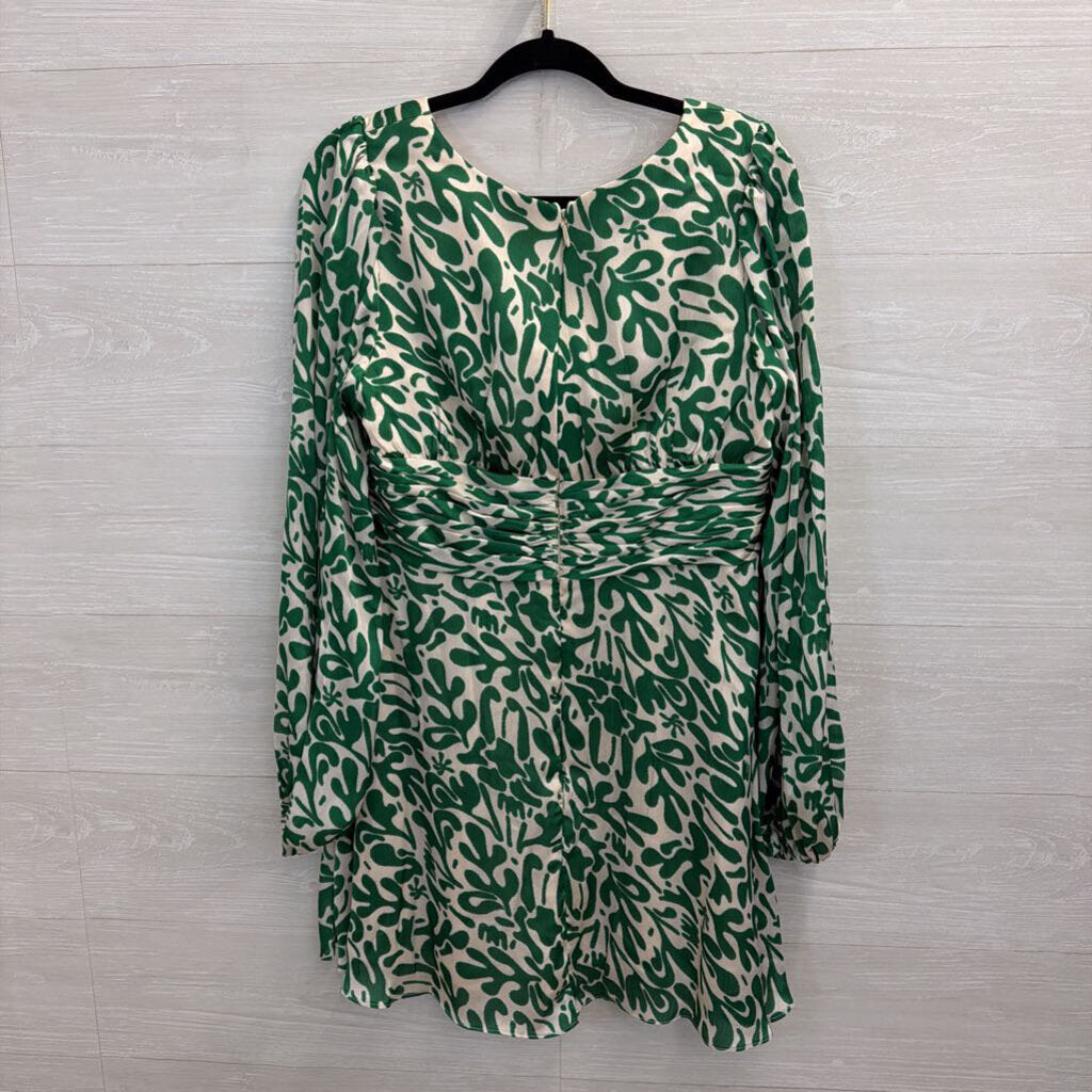 Azazie Atelier Green/ Cream Print Silky Long Sleeve Mini Dress 16