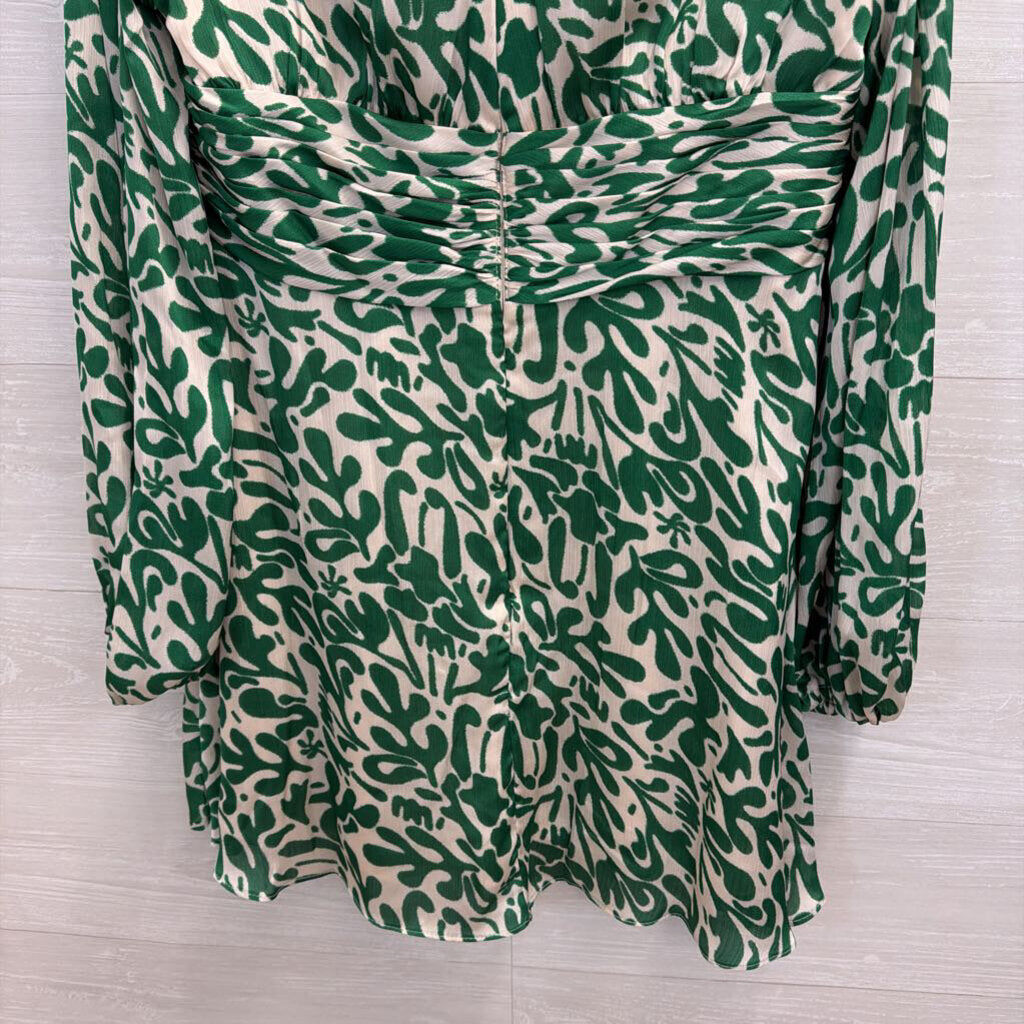 Azazie Atelier Green/ Cream Print Silky Long Sleeve Mini Dress 16