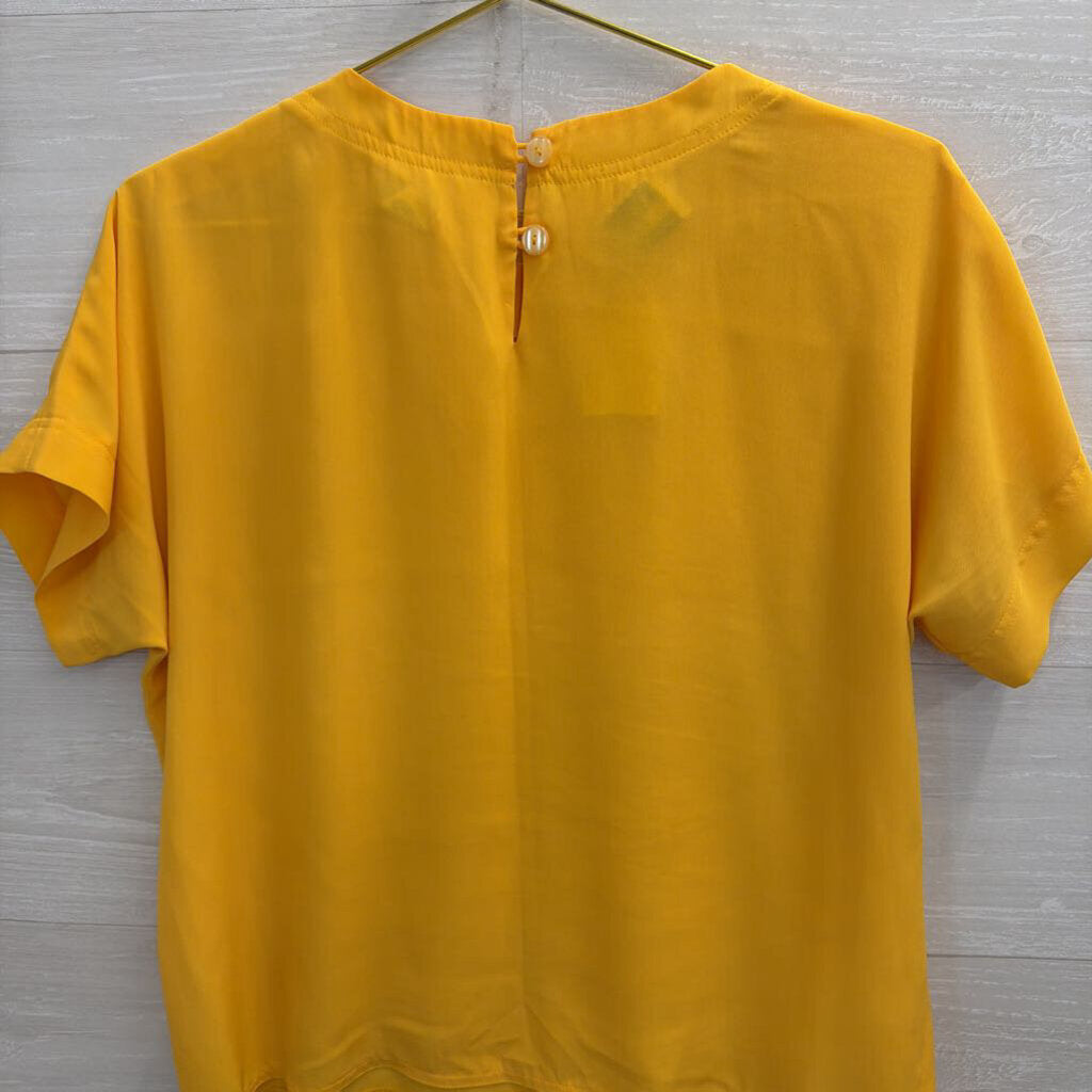 Vintage Leslie Fay Yellow Silky Short Sleeve Top 12
