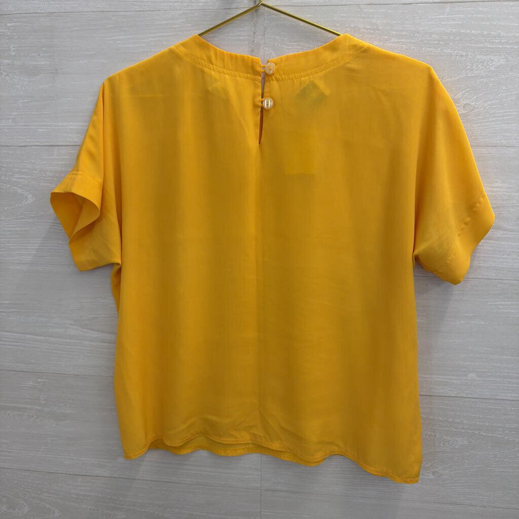 Vintage Leslie Fay Yellow Silky Short Sleeve Top 12