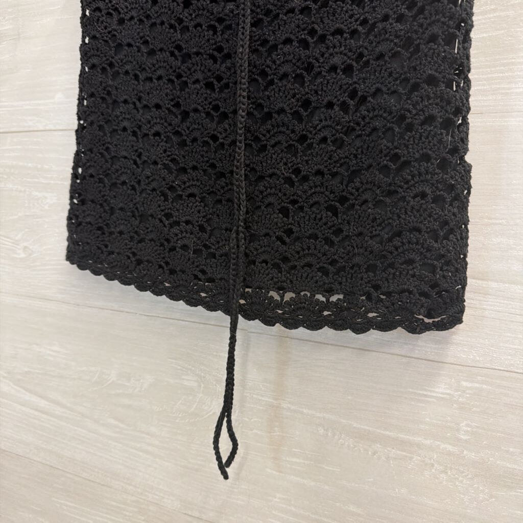 Lilly Pulitzer Black Crochet Lace Tie Halter Top Small