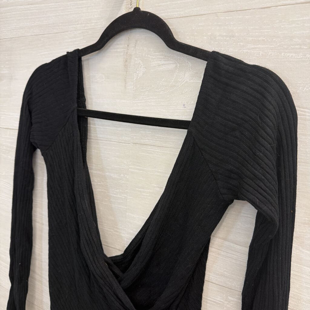 Reformation Black Ribbed Cropped Long Sleeve Top Medium