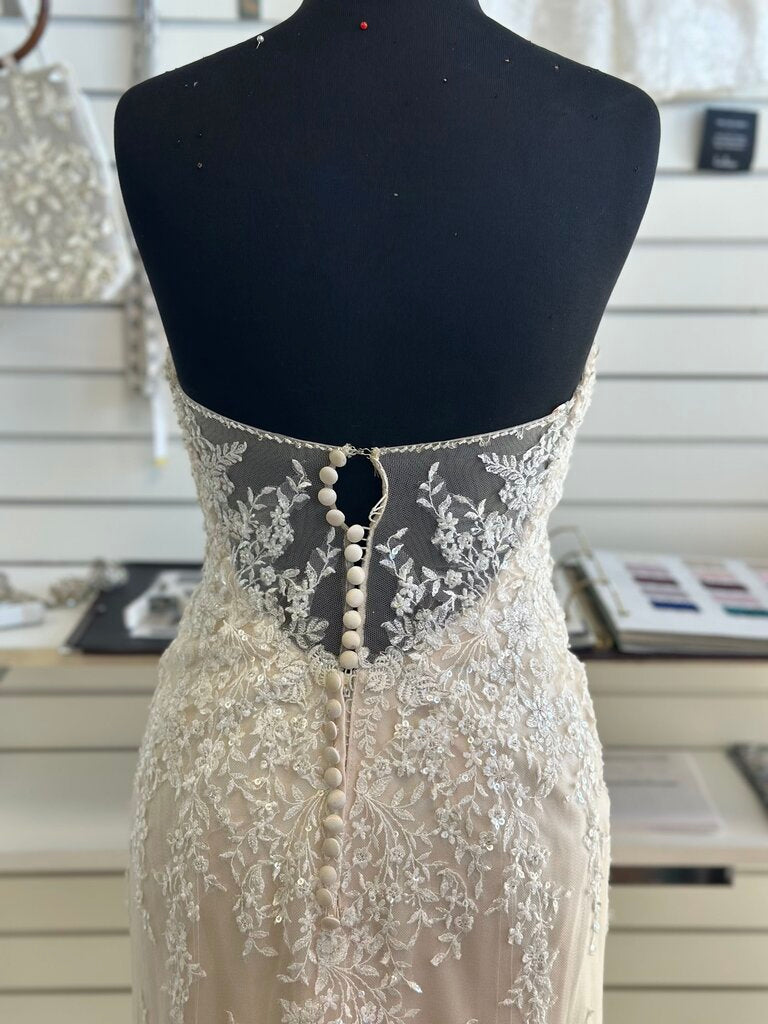 Maggie Sottero Ivory/ Champagne Lace Strapless Bridal Gown 6