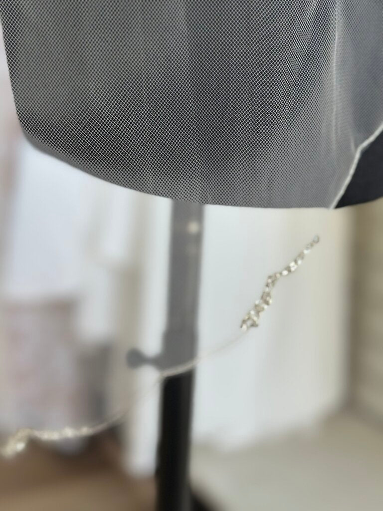 Ivory Beaded Edge Veil