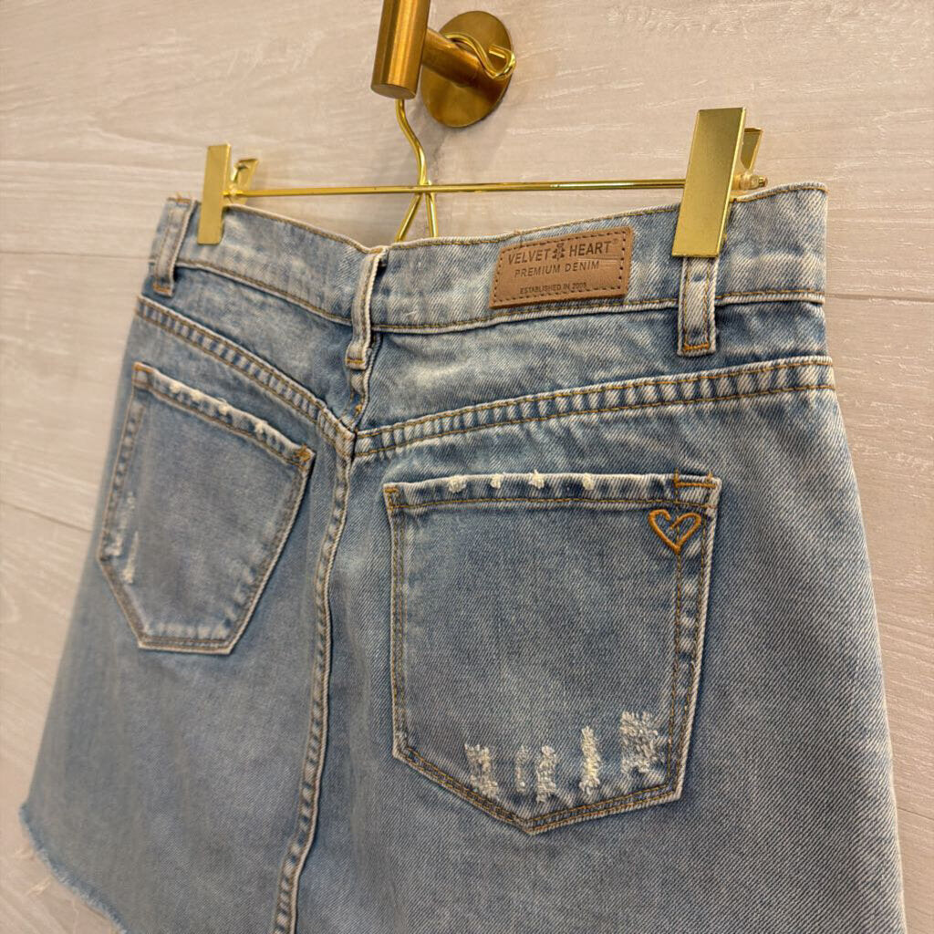 Velvet Heart Denim Light Wash Pearl Studded Skirt 27