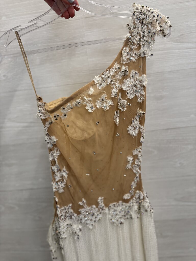 Sherri Hill White Liquied Beaded Lace Detail One Shoulder Long Formal Dress 6
