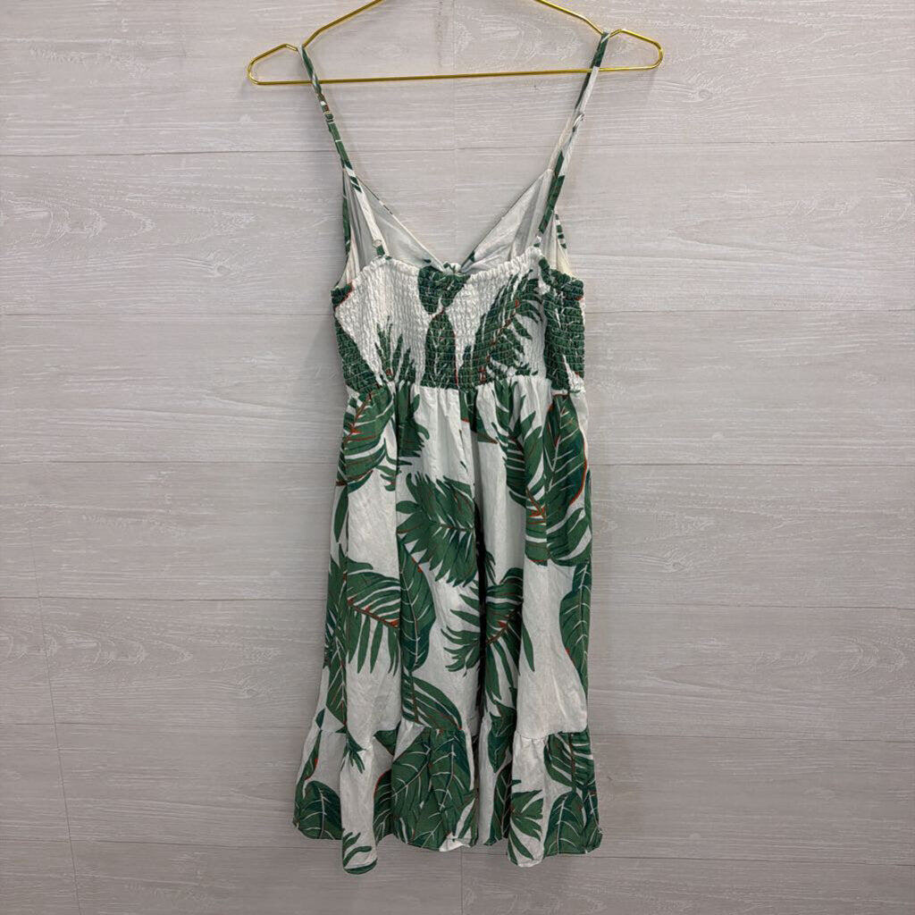 Vernacular White/ Green Leaf Print Dress Small