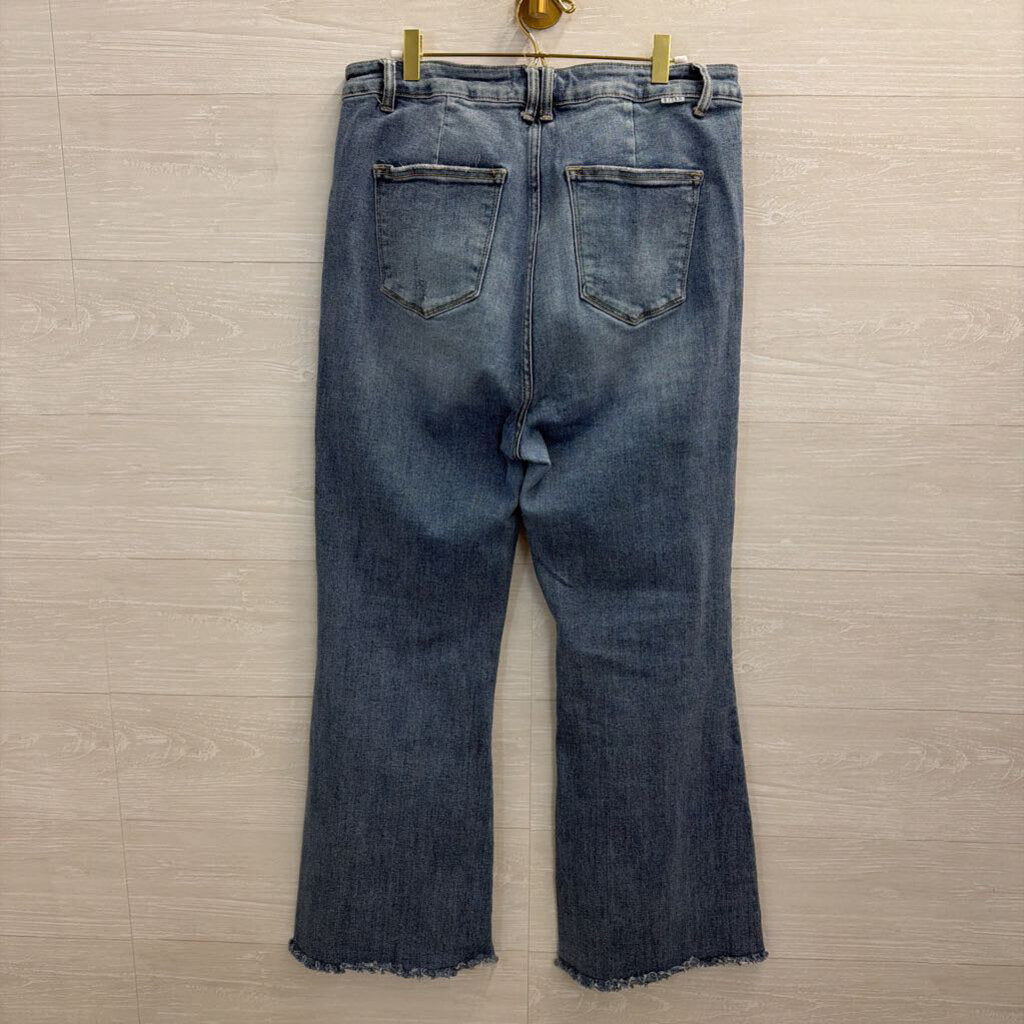 Risen Jeans Light Wash Flare Leg Jeans 1XL