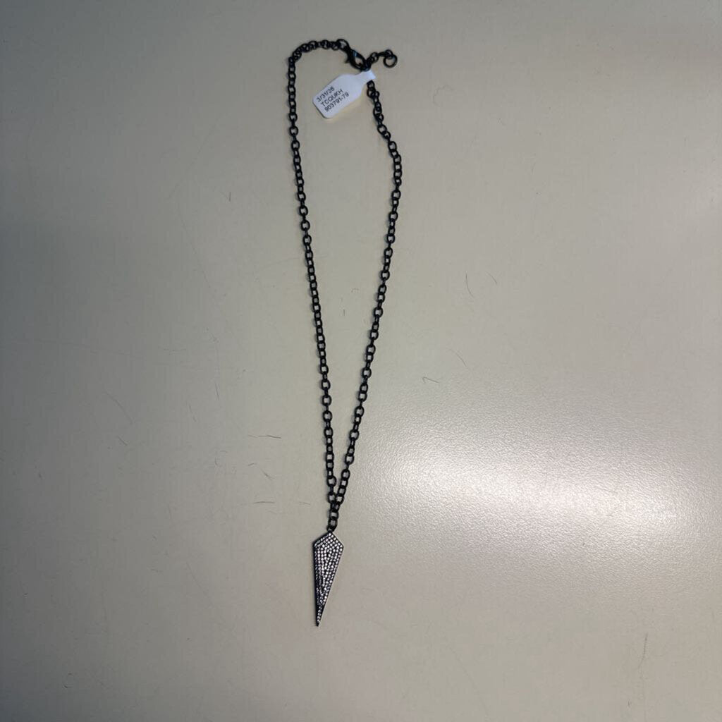 Black Metal Rhinestone Pendant Necklace