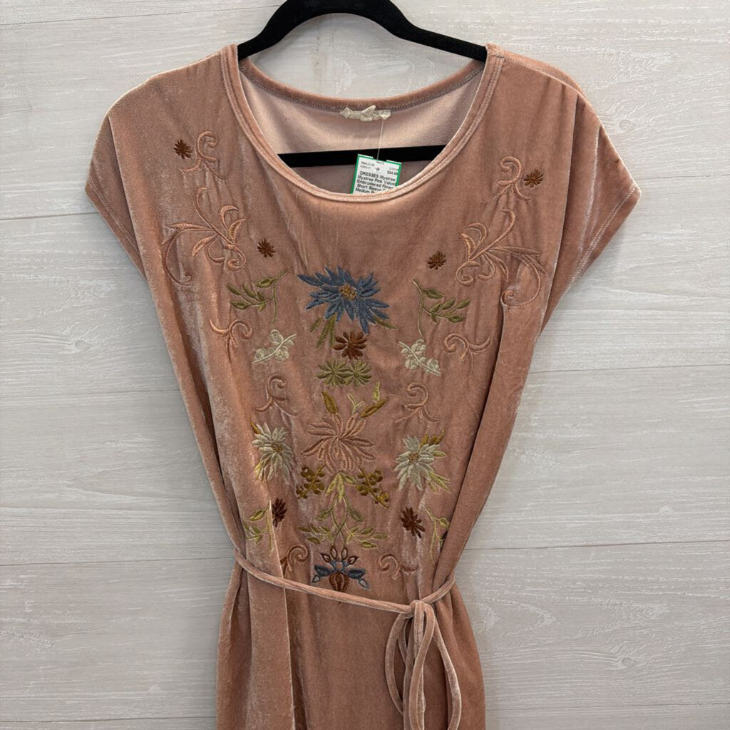 Mystree Pink Velvet Embroidered Flower Short Sleeve Dress Medium