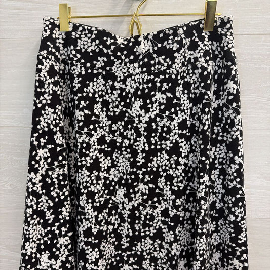Talbots Black/ White Floral Print Midi Skirt Small