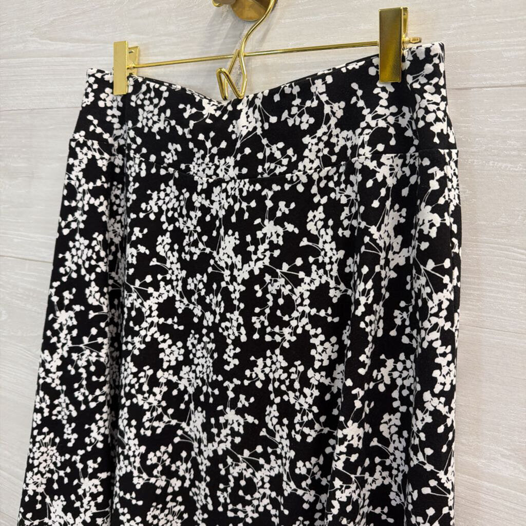 Talbots Black/ White Floral Print Midi Skirt Small