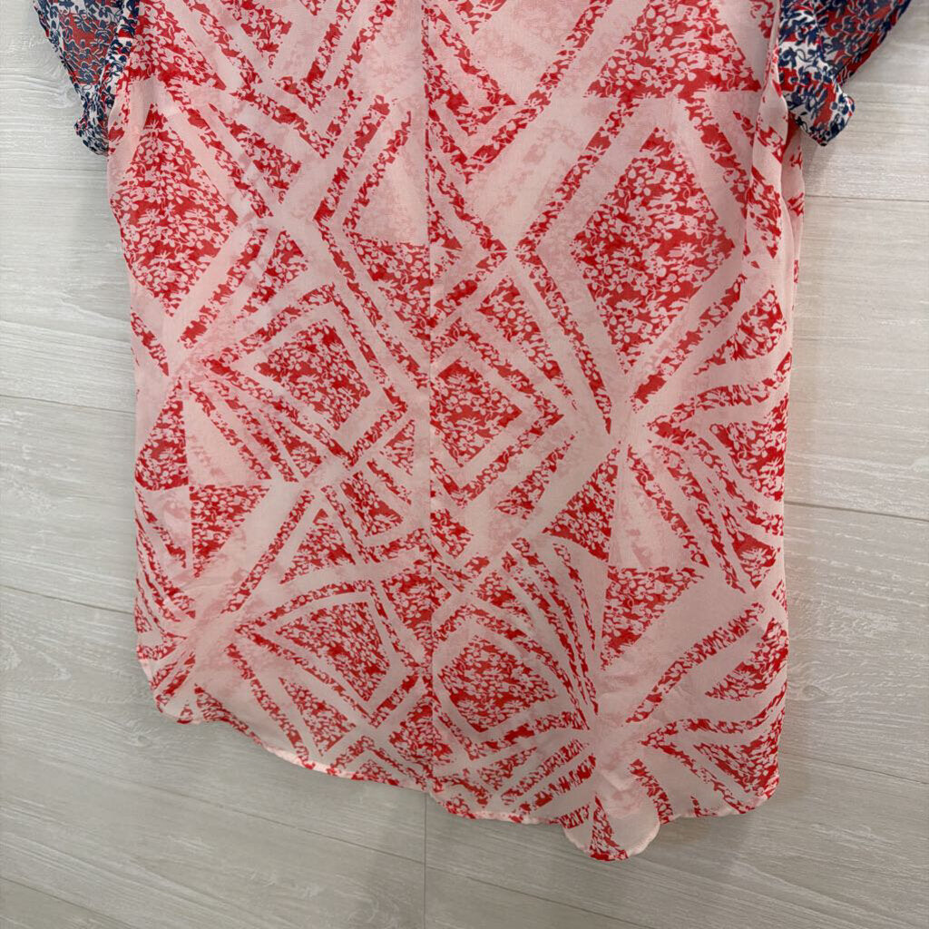 Cabi White/ Red/ Blue Sheer Print Short Sleeve Top Medium