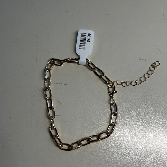 Gold Toned Link Bracelet