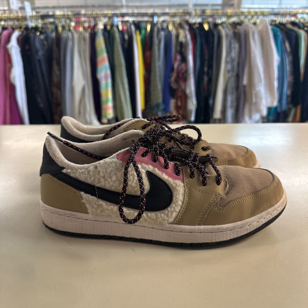 Nike Air Jordan 1 Retro Low Fleece Sneakers 9