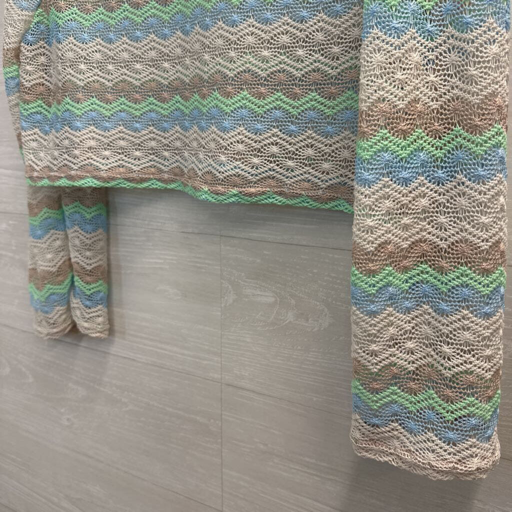 White/ Multi Striped Open Knit Cropped Long Sleeve Top Extra Large