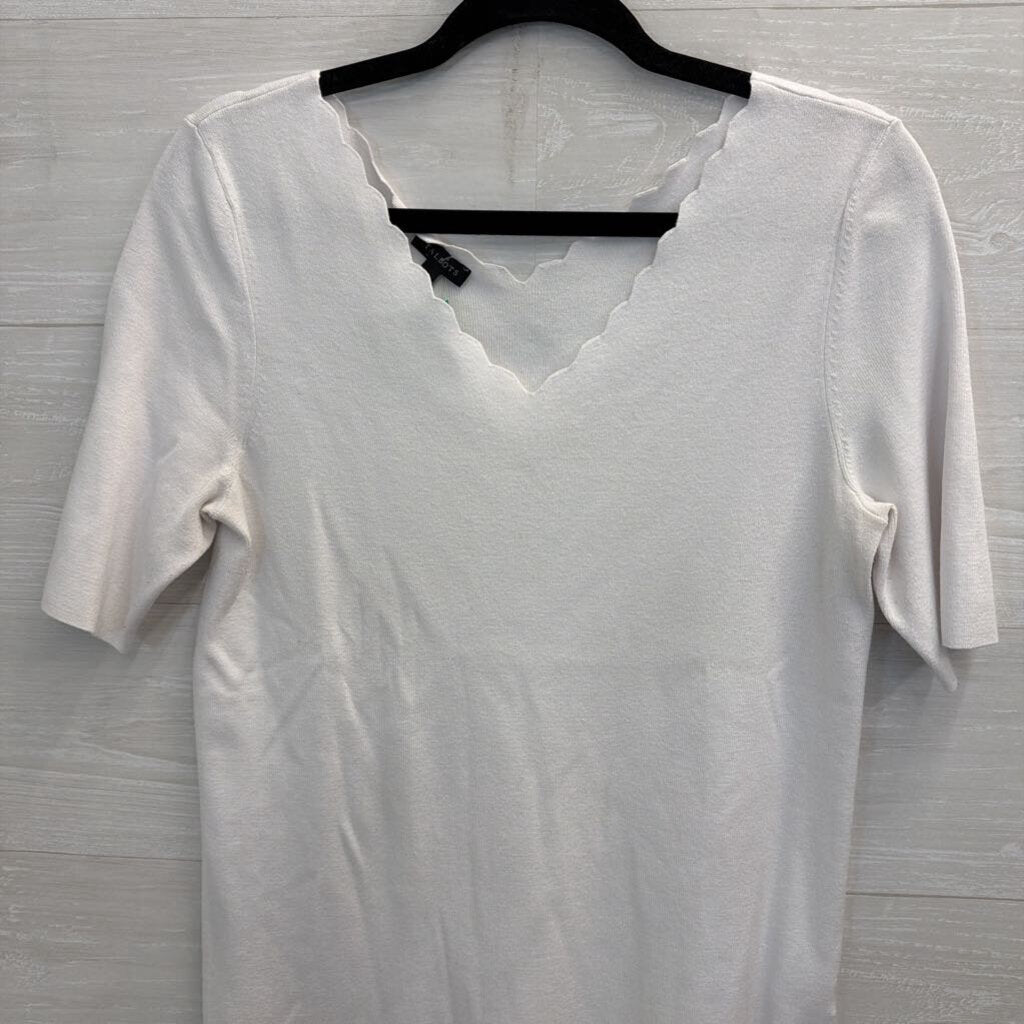 Talbots White Scallop Neck Short Sleeve Top Medium