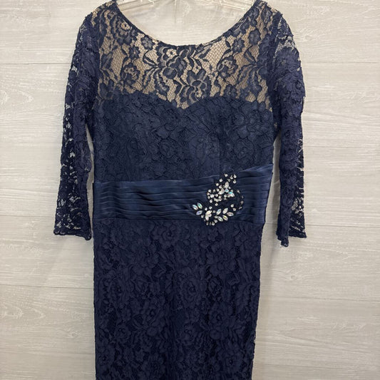 Magic Formals Navy Lace Long Formal Dress Large