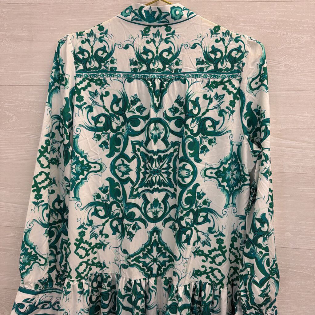 White/ Green Print Long Sleeve Maxi Dress Large
