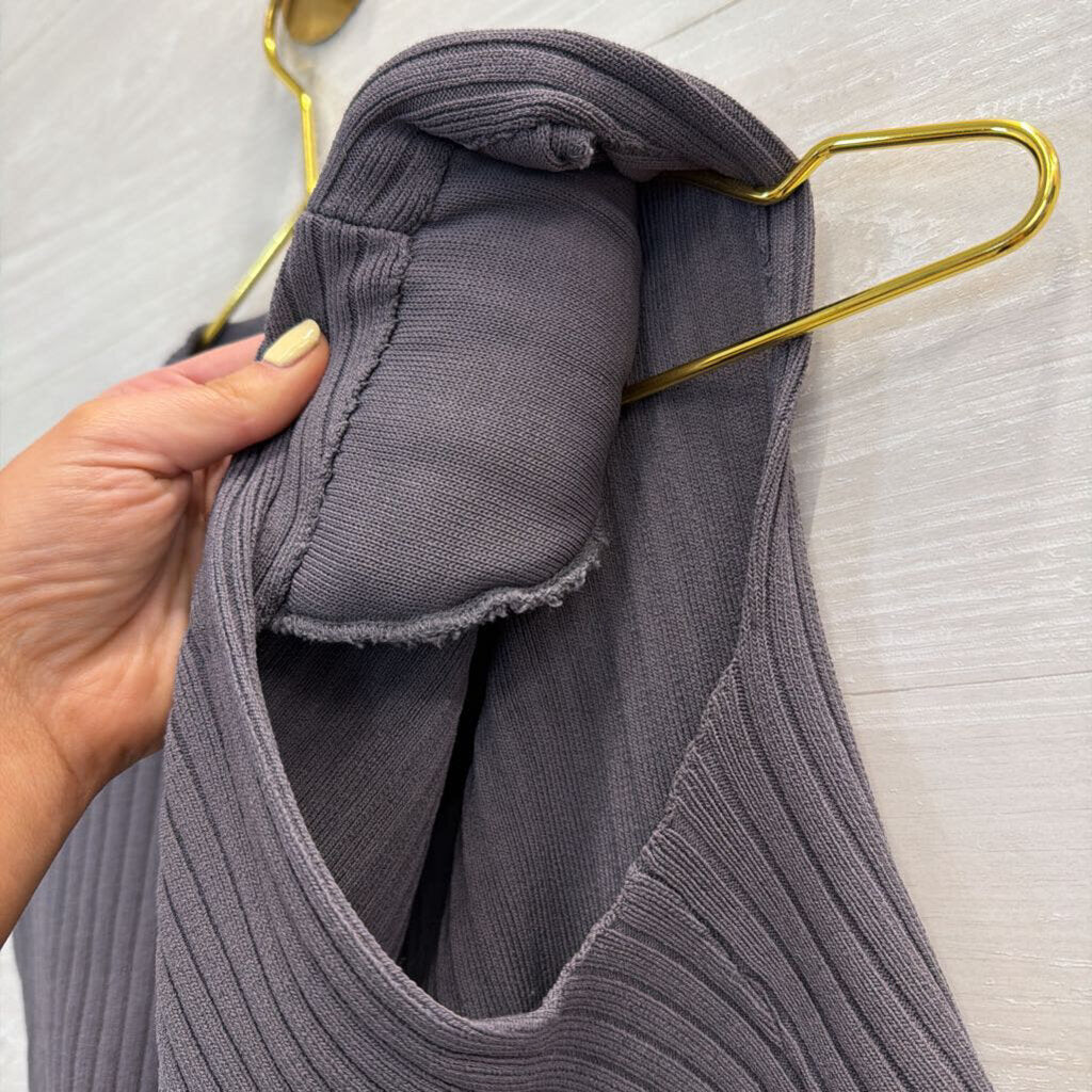 L'Academie Grey Rubbed Knit Maxi Skirt/ Cropped Sleeveless Top Set Small