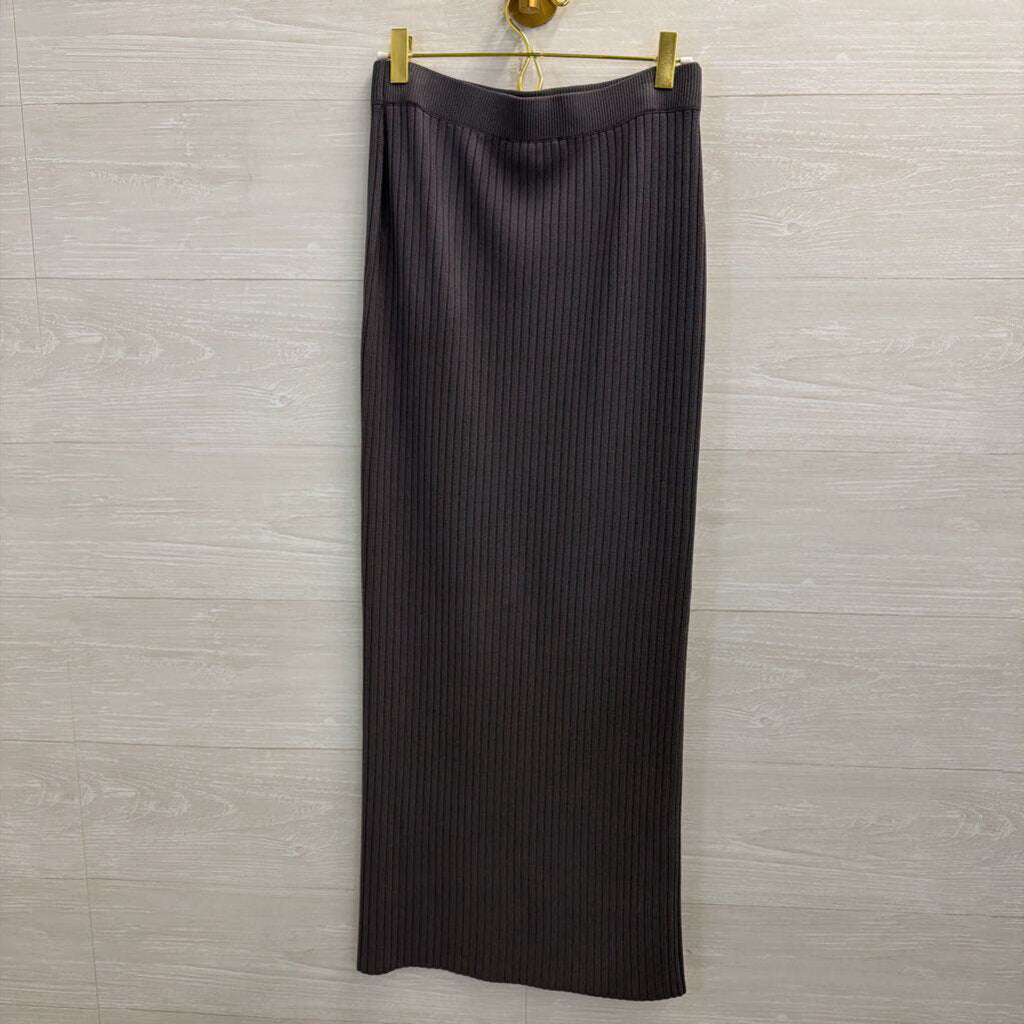 L'Academie Grey Rubbed Knit Maxi Skirt/ Cropped Sleeveless Top Set Small