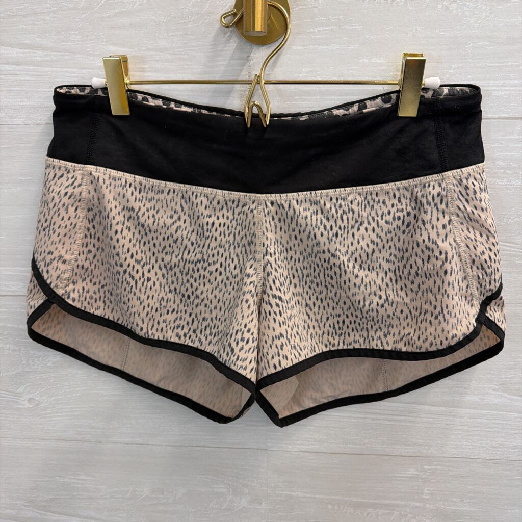 Lululemon Beige/ Black Print Micro Athletic Shorts 6