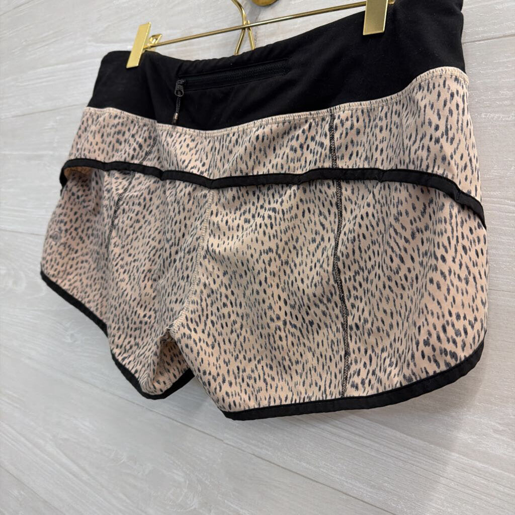 Lululemon Beige/ Black Print Micro Athletic Shorts 6