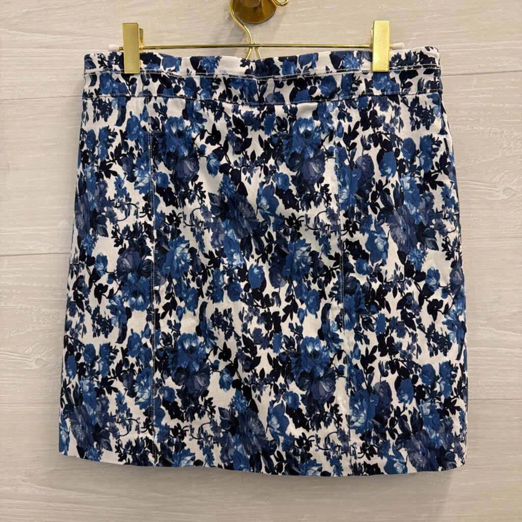 Kim Rogers White/ Blue Print Skort 10