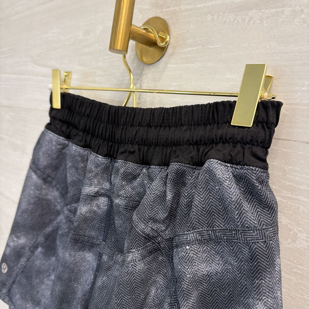 Lululemon Black Print Athletic Shorts 4