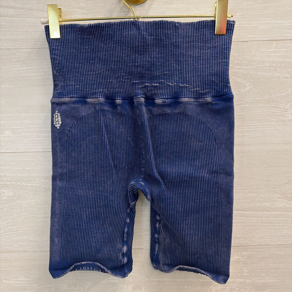 FP Movement Blue Ribbed Biker Shorts Medium/ Large