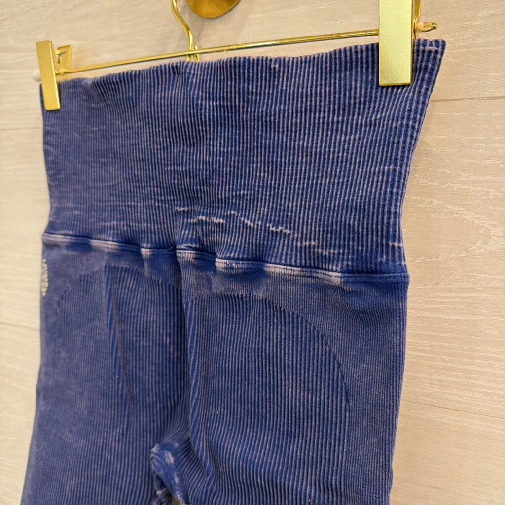 FP Movement Blue Ribbed Biker Shorts Medium/ Large