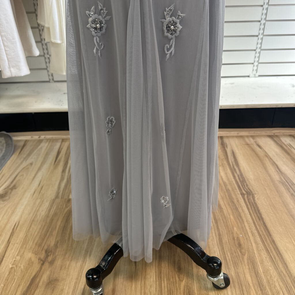 Adrianna Papell Grey Beaded Flutter Sleeve Long Formal Dress 10