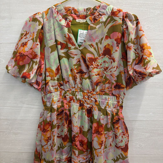 Jodifl Green/ Multi Floral Print Short Sleeve Dress Small