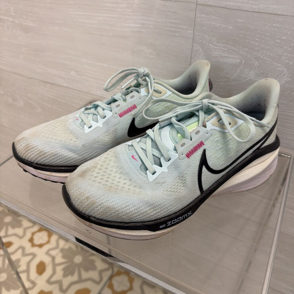 Nike Blue Air Zoom Vomero 17 Sneakers 8