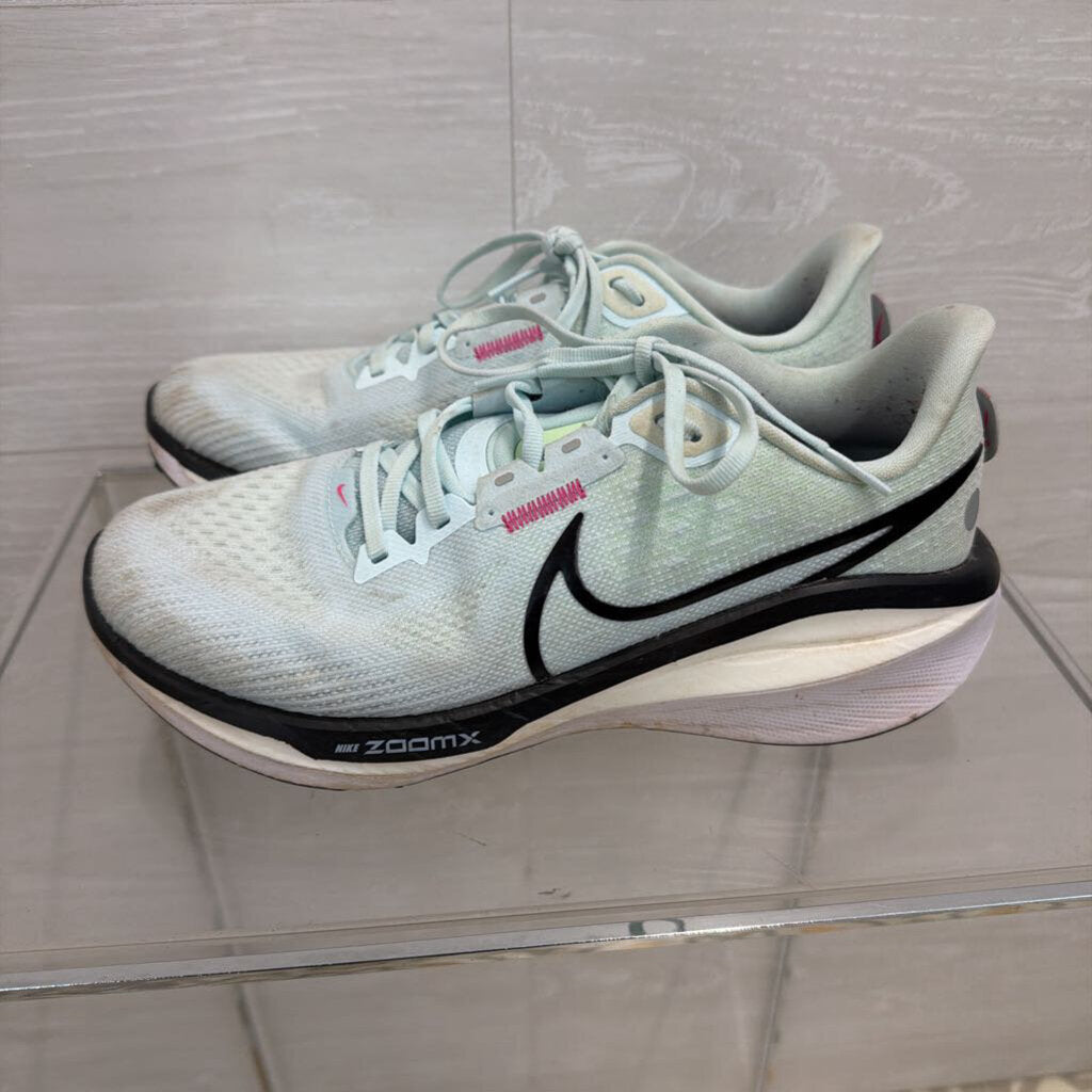 Nike Blue Air Zoom Vomero 17 Sneakers 8