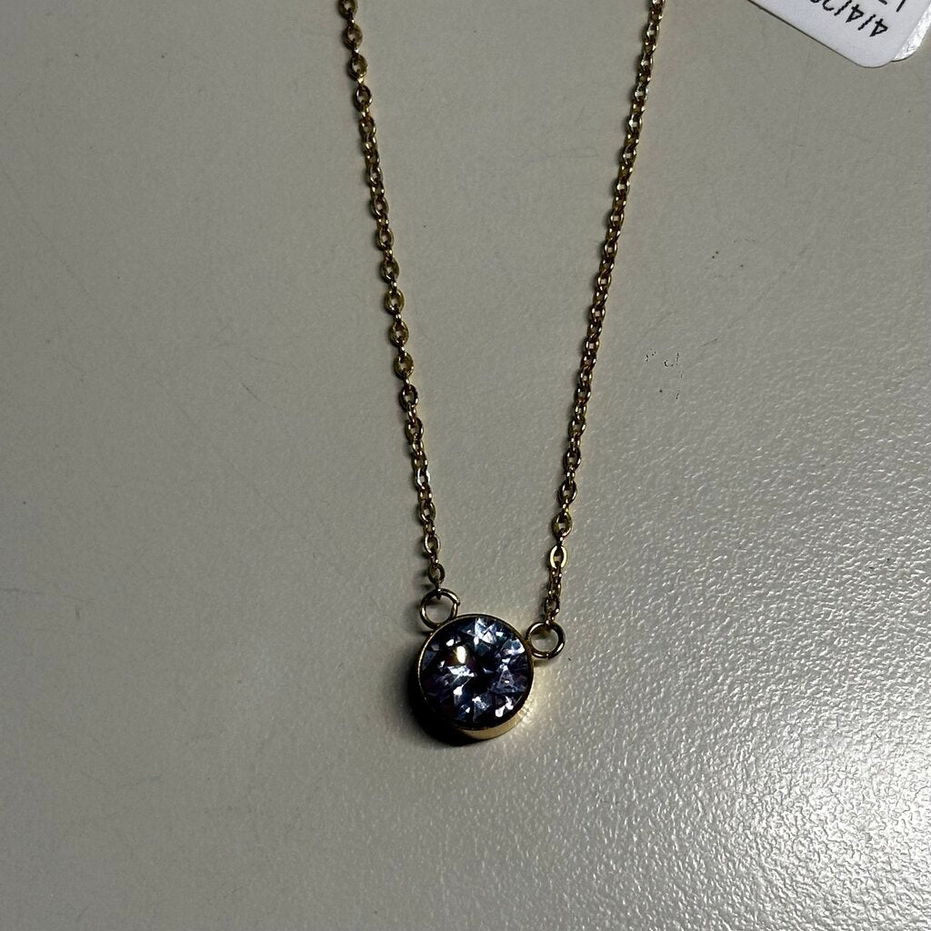 Plunder Gold/ Rhinestone Pendant Necklace