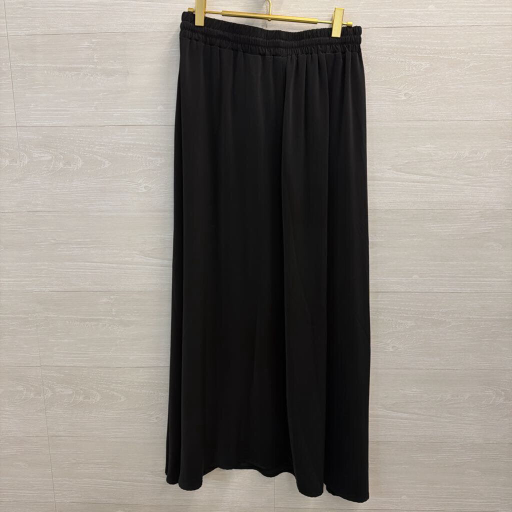 Yincro Black Maxi Skirt Large