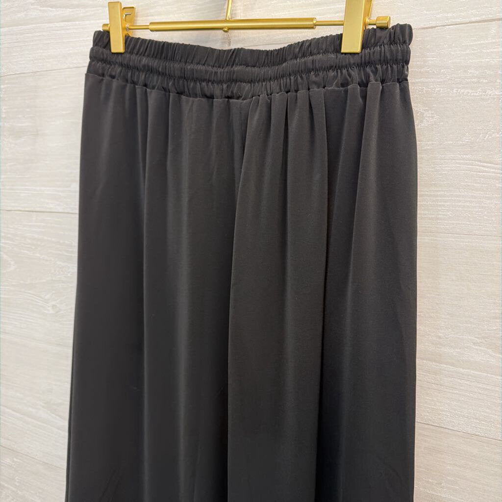 Yincro Black Maxi Skirt Large