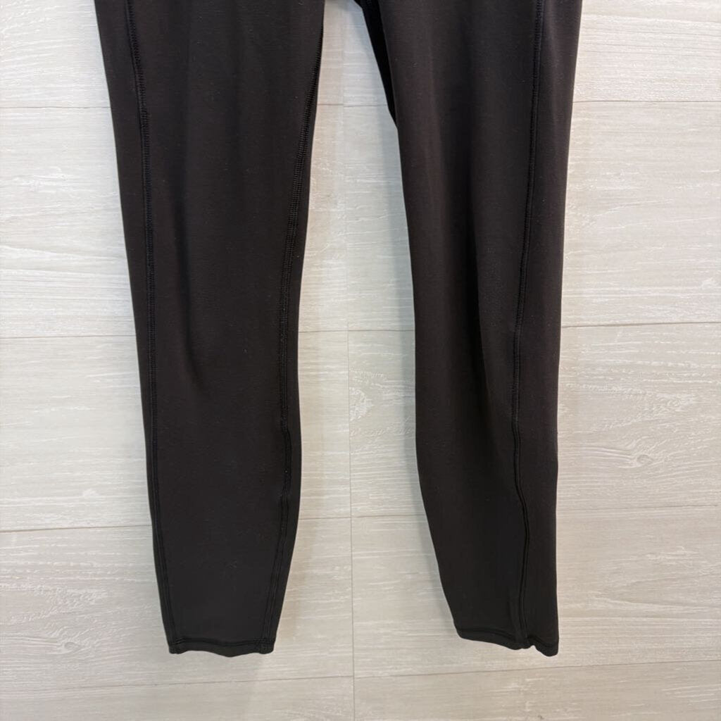 Vuori Soft Black Athletic Leggings Small