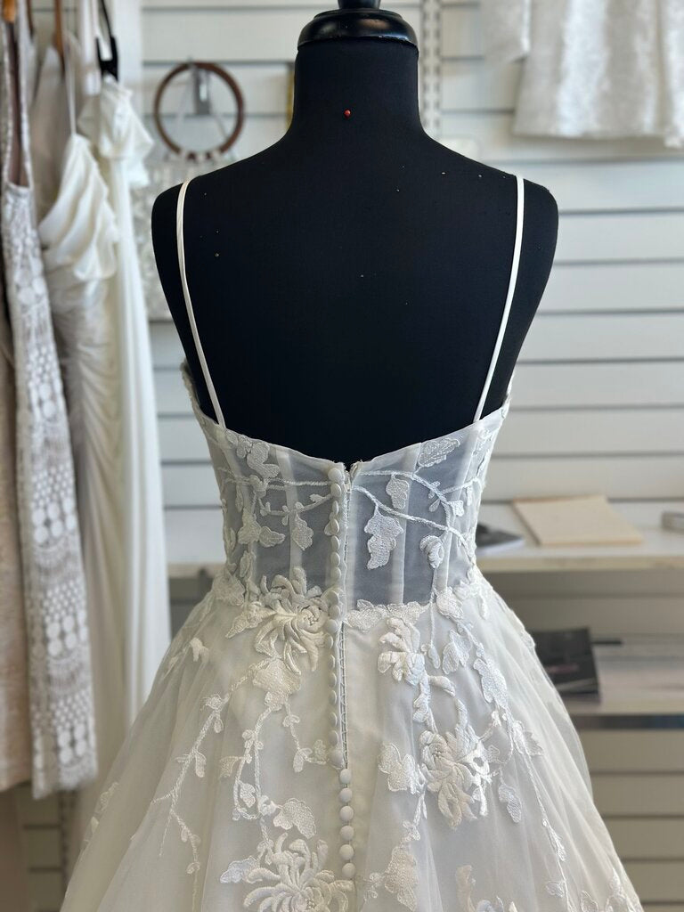 Essense of Australia D3258 Lace Applique A-Line Dress 10