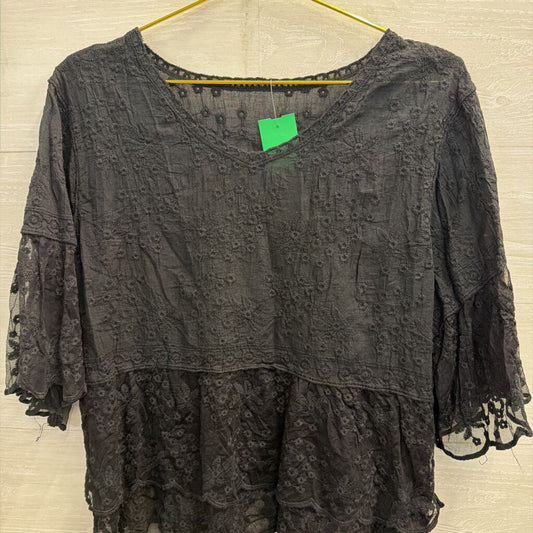 Black Lace Short Sleeve Boxy Top Large