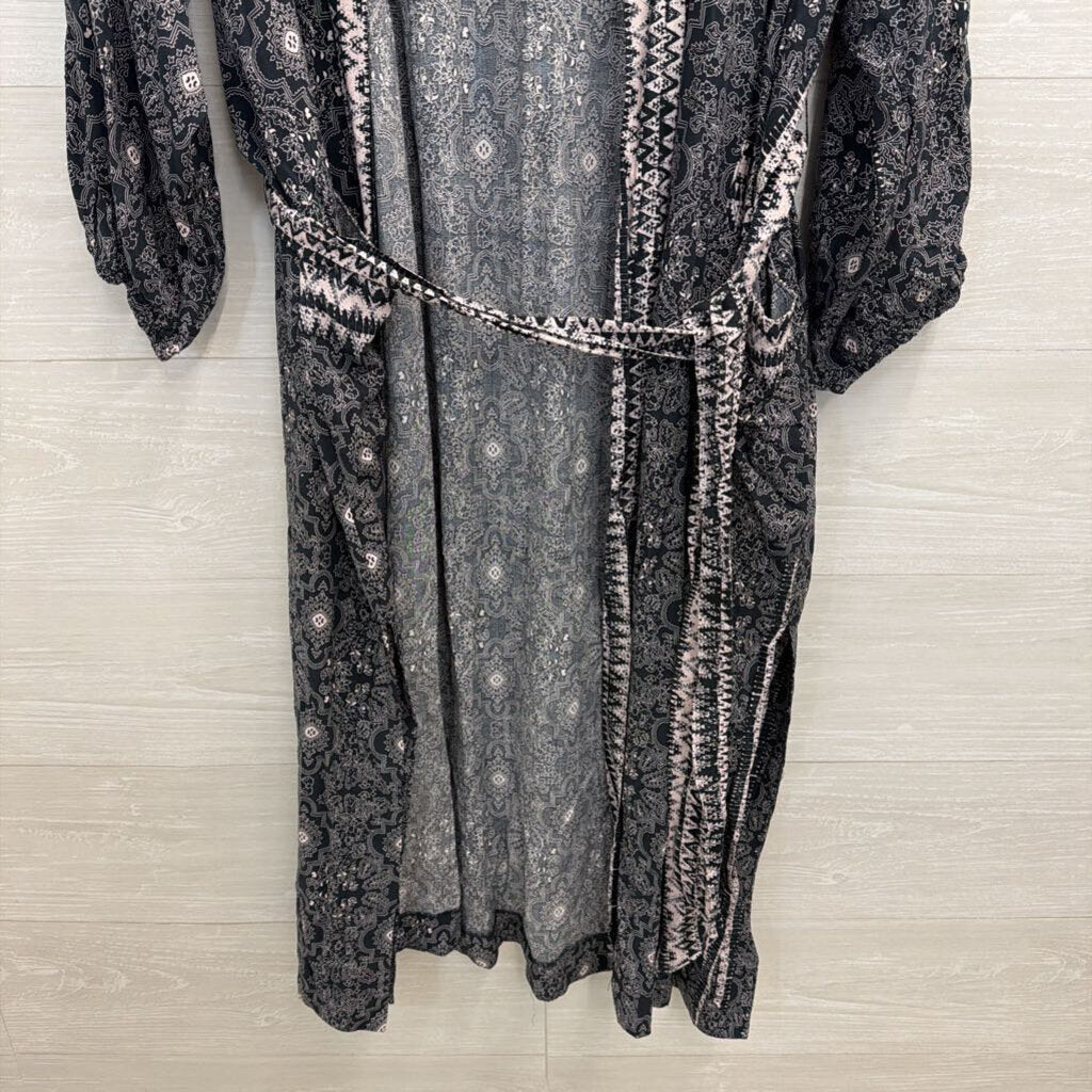 Dress Forum Black/ Blush Print Tie Waist Duster Large