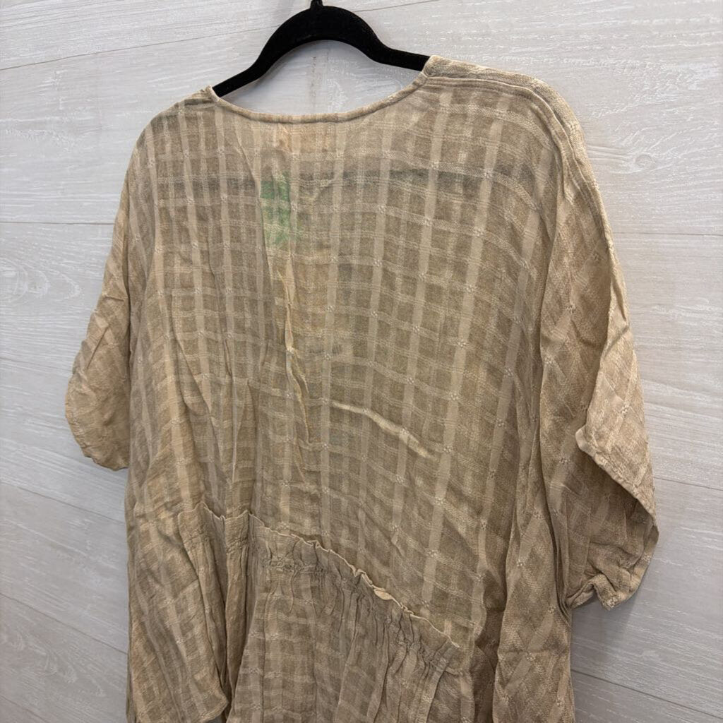 Zen Cheryenne Beige Textured Print Short Sleeve High Low Top Large/ Extra Large